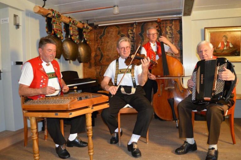 Gasthaus Dorfplatz, Gaststube